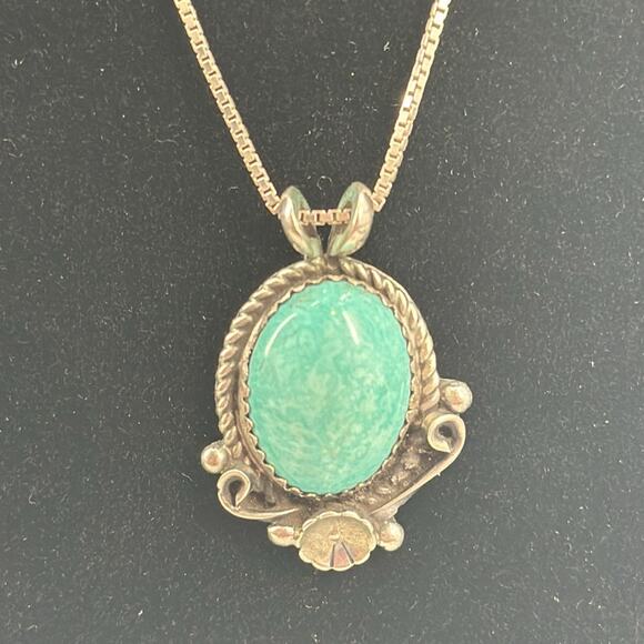 Amazonite Navajo Dine made sterling silver necklace - Picture 4 of 6